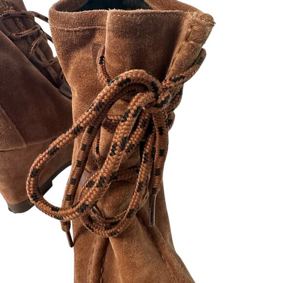 Nine West Chocolate Brown Suede Wedge High Heel Booties 8 Medium Boho Casual - Picture 5 of 8